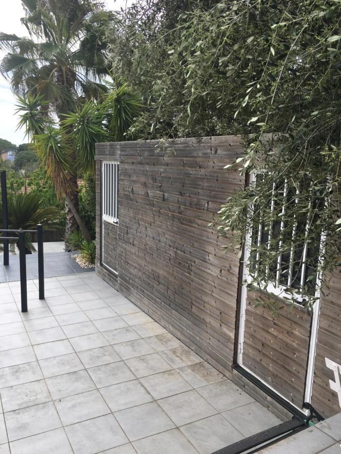 Bed and Breakfast Atelierchic Le Lavandou Exterior foto
