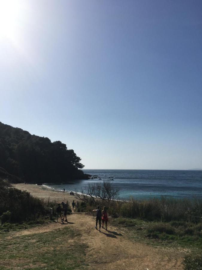 Bed and Breakfast Atelierchic Le Lavandou Exterior foto